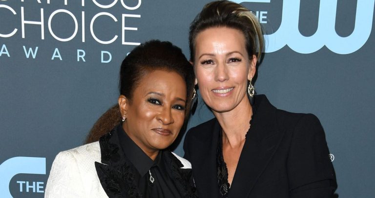 WHAT WE KNOW ABOUT WANDA SYKES'S WIFE, ALEX SYKES?