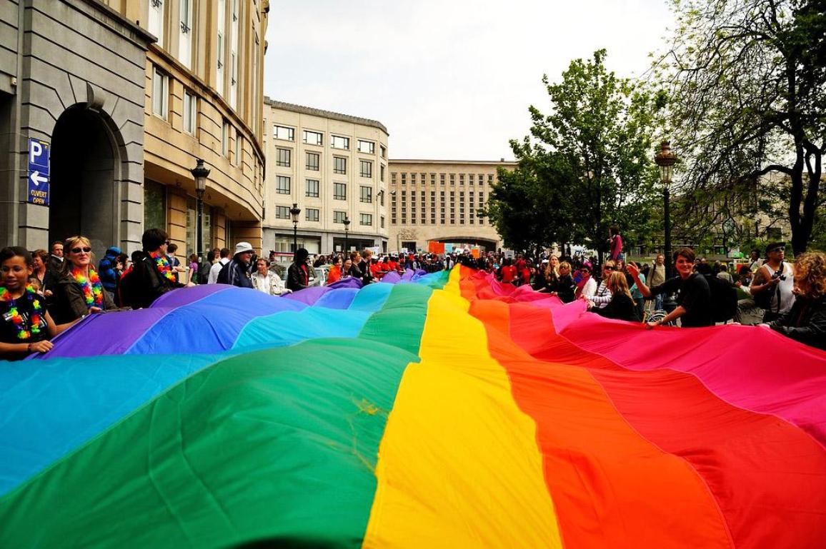 GRANDE BANDIERA ARCOBALENO